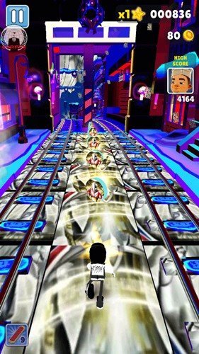 地铁跑酷奥特之城中文版3